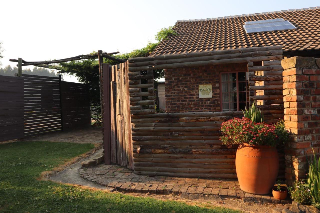 Rocks & Roses Farm Stay Lochiel Exterior photo